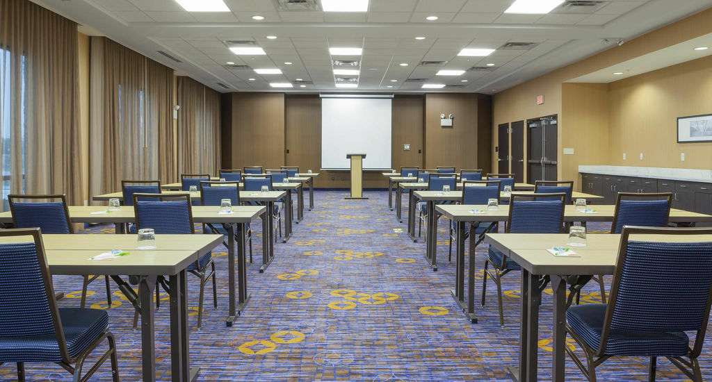 Courtyard By Marriott Indianapolis Noblesville Exterior photo